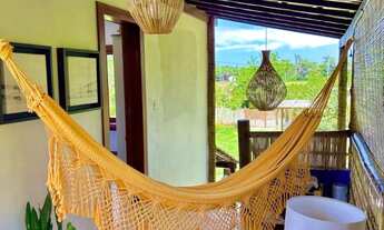 Imagem 5: Seu refúgio entre o mar e o verde. Casa acolhedora na Península de Maraú