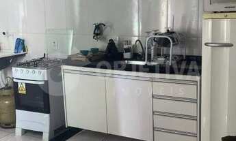 Imagem 3: Ótimo apartamento todo mobiliado na melhor localização do bairro Alto Umuarama disponível