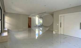 Imagem 3: Casa com 4 quartos à venda ou para locação em Tamboré - SP