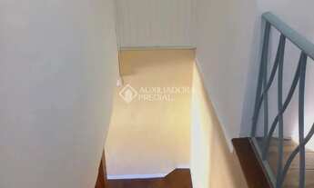 Imagem 4: Casa residencial à venda no bairro Centro com 100m² e 4 dormitórios/quartos