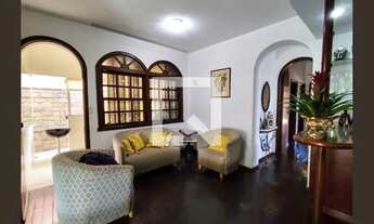 Imagem 6: Casa à Venda - Colégio Batista, 4 Quartos, 485 m2