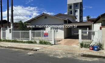 Imagem 1: Casa ampla com 2 suítes + 2 dormitórios e edícula no Guanabara - Joinville/SC