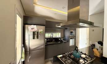 Imagem 5: Casa Condomínio com 3 Quartos e 5 banheiros à Venda, 137 m²