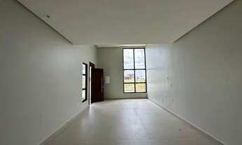 Imagem 4: COND. JARDIM MARSELHA- CASA AMPLA E CONFORTÁVEL!