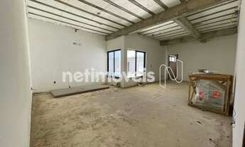 Imagem 3: CASA NO RESIDENCIAL JARDIM DE VERSAILLES - VALPARAÍSO