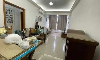 Imagem 2: Apartamento a venda colado no Shopping Tijuca. Rua Antônio Basílio com 3 quartos, suíte e