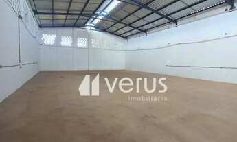 Imagem 2: Galpão Comercial 550m² Novo Mundo - Uberlândia - MG