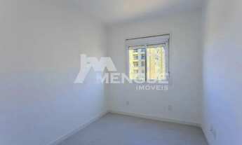 Imagem 6: Apartamento com 3 quartos e 65m² à em Humaitá, Porto Alegre