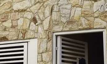 Imagem: Casa de cima aluga