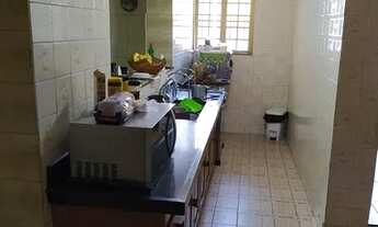 Imagem 2: Sobrado de 3 dorm. (1 suíte) - edícula - quintal e garagem - centro - Poá/SP