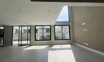 Imagem 2: Casa à venda em Campinas, Loteamento Parque dos Alecrins, com 4 suítes, com 330 m²