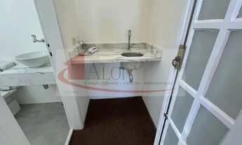 Imagem 6: EXCELENTE CONJUNTO COMERCIAL NO ITAIM BIBI AVENIDA SÃO GABRIE RECÉM REFORMADO; SALA AMPLA