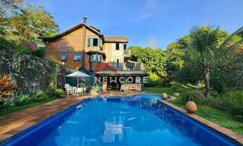 Imagem: Casa de condomínio em Alameda dos Eucaliptos