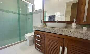 Imagem 5: Casa para Venda em Cabo Frio, Novo Portinho, 5 dormitórios, 4 suítes, 5 banheiros, 2 vagas