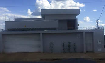 Imagem 1: Casa em Goianésia 4 Quartos sendo 2 suítes e 1 Demi suíte Setor Parque das Palmeiras III