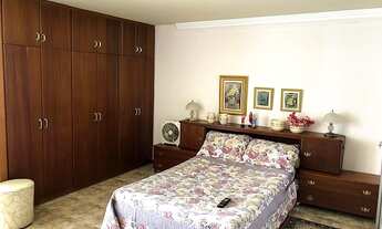 Imagem 6: 4 quartos, 1 suíte, lavabo. Nascente