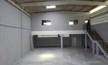 Imagem 2: 02 galpões 680mts cada