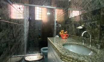 Imagem 7: Casa para Venda em Belo Horizonte, Tirol (Barreiro), 3 dormitórios, 1 suíte, 2 banheiros