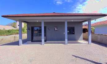 Imagem 2: 2003 Casa em Alvenaria no Bairro Salinas, com laje, distante 700 metros da praia