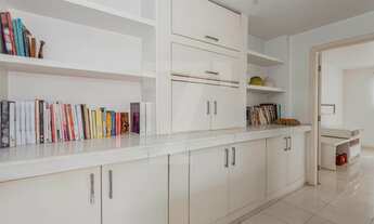 Imagem 3: Alto de Pinheiros Diferenciado para Residência ou Comercial Fechado