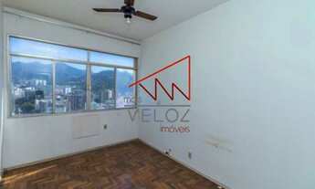 Imagem 7: Quarto e sala com vistão, 53 metros, dependência e vaga em Laranjeiras - Rio de Janeiro