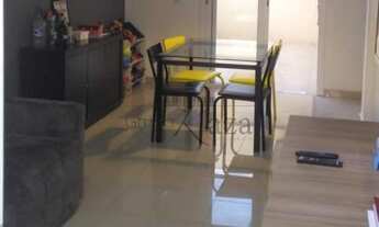 Imagem 2: Lindo Sobrado no Condomínio Vert Ville - Santa Maria - 2 Suítes - 74m²