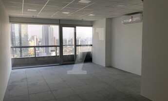 Imagem 4: Conjunto comercial em ótima localização