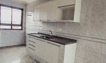 Imagem 6: Apto 3- dormitórios sendo 1-suíte, 3-sacadas e 3-vagas cobertas à venda, 135 m² por R$ 700