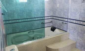 Imagem 5: Casa Duplex linda, com 4 Quartos, 260m², lote 800m², Piscina, Novo Aleixo