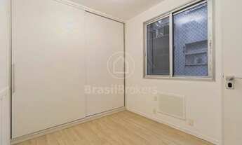 Imagem 4: Apartamento para venda tem 138 metros quadrados com 4 quartos em Ipanema - Rio de Janeiro