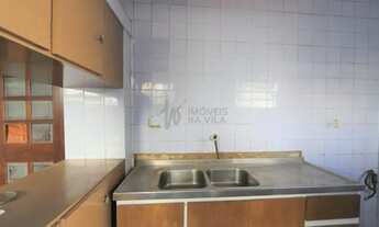 Imagem 7: Casa colonial com amplo potencial de reforma em rua residencial , próxima ao Parque Ibirap