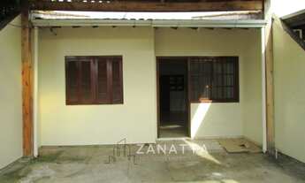 Imagem 2: Casa para venda possui 60 metros quadrados com 2 quartos em Tamandaré - Esteio - RS