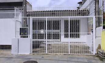 Imagem 2: PORTO ALEGRE - Casa Comercial - Partenon