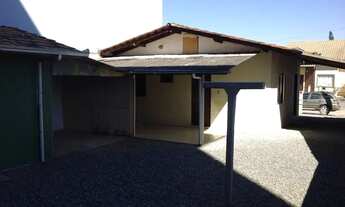 Imagem 3: Casa em alvenaria com 02 dormitórios e lote 10x24 escriturado, para vender no bairro Vila