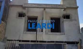 Imagem: SOBRADO - PARQUE ORATÓRIO - SP