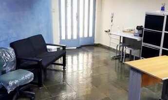 Imagem 3: Sobrado para aluguel possui 300 metros quadrados com 5 quartos em Planalto Paulista - São