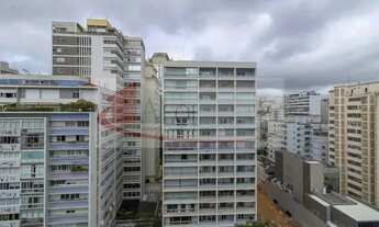 Imagem 6: Apê Iluminado, em andar alto, na Avenida Higienópolis com 2 vagas de garagem! 143m² úteis