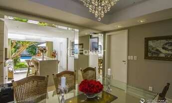 Imagem 6: Casa para venda com 272 metros quadrados com 3 quartos em Ipanema - Porto Alegre - RS