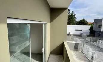 Imagem 2: Alugo sobrado novo no campeche 3 suítes