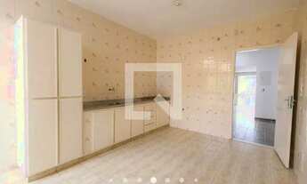 Imagem 6: Casa para aluguel tem 330 metros quadrados com 3 quartos em Jardim Maria Augusta - Taubaté