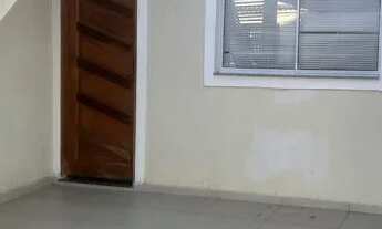 Imagem 3: Casa Térrea 45 mts com 1 dormitório e garagem com portão automatizado - 1 auto !! Parada I