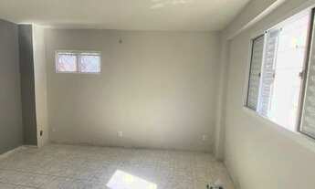 Imagem 5: Kit net próximo a Miguel sutil B. Lixeira 1/4 R$ 850,00 já incluso água