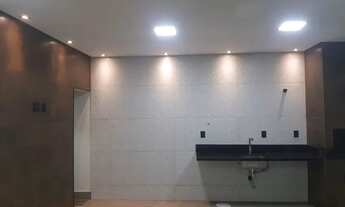 Imagem 2: Casa para venda possui 244 metros quadrados com 5 quartos