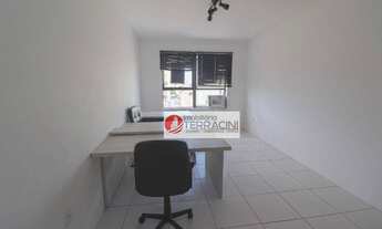 Imagem 4: Aluguel de sala comercial de 30m² por R$ 635/mês - Passo d'Areia, Porto Alegre/RS. En
