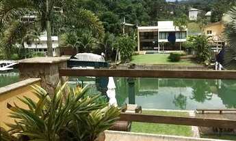 Imagem 2: Casa de condomínio sobrado para aluguel e venda possui 365 metros quadrados com 5 quartos