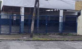 Imagem 2: Prédio comercial na Avenida Engenheiro Abdias de Carvalho, 916m²