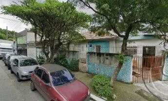 Imagem 2: Casa térrea antiga, localização excelente