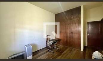 Imagem 7: Casa à Venda - Sagrada Família, 3 Quartos, 150 m2