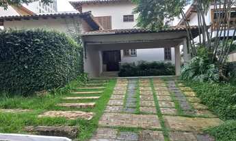 Imagem 4: Sobrado para aluguel com 394 metros quadrados com 4 quartos