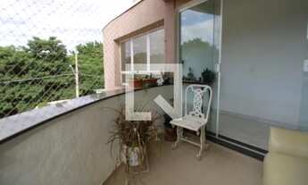 Imagem 5: Casa à Venda - Bairro das Palmeiras, 3 Quartos, 300 m2